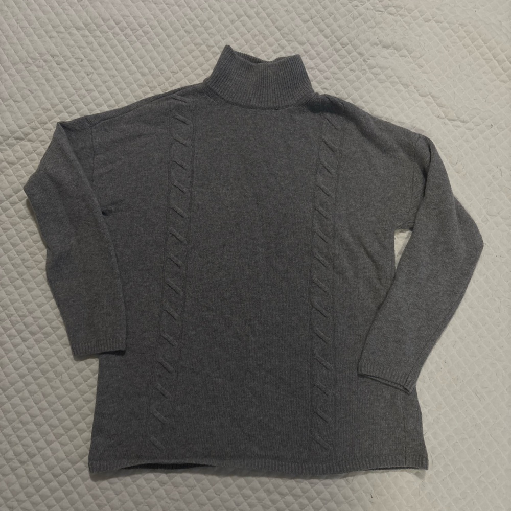 Brooks Brothers Light Gray Cable Knit Sweater NEW Medium